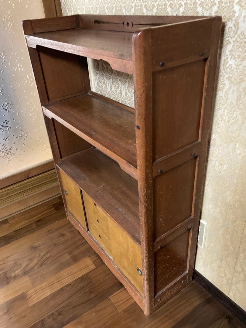 送料込【昭和レトロ アンティーク】本棚 ブックシェルフ 透かし彫り