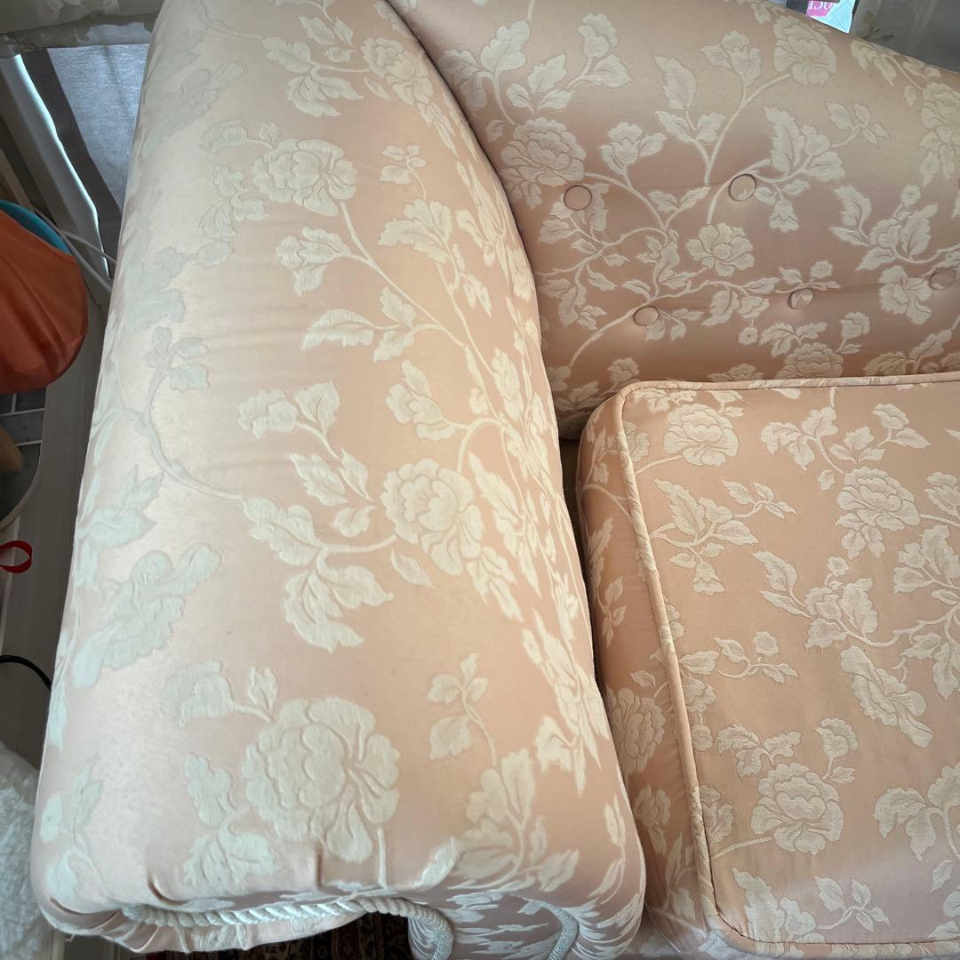 姫系 ピンク フラワーパターン カウチソファ　ロココ調　ジェニファーテイラー