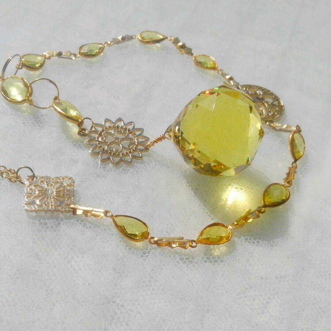 サンキャッチャー♡ハンドメイド「お日様とお月様とお星様♡」