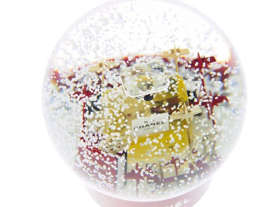 シャネル ノベルティ スノードーム 2022 香水 N°5 ガラス CHANEL
