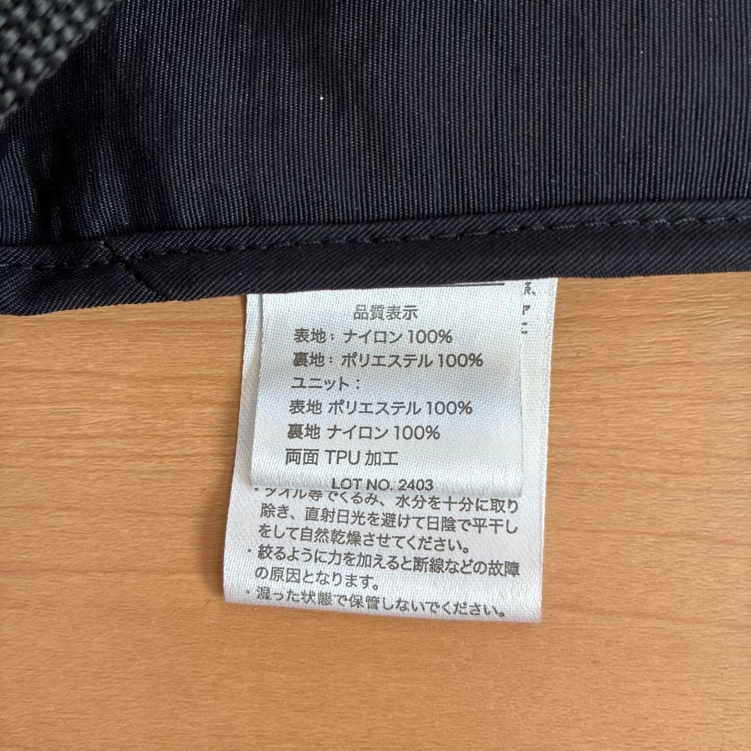 クールベストとストロー付きボトル　2点