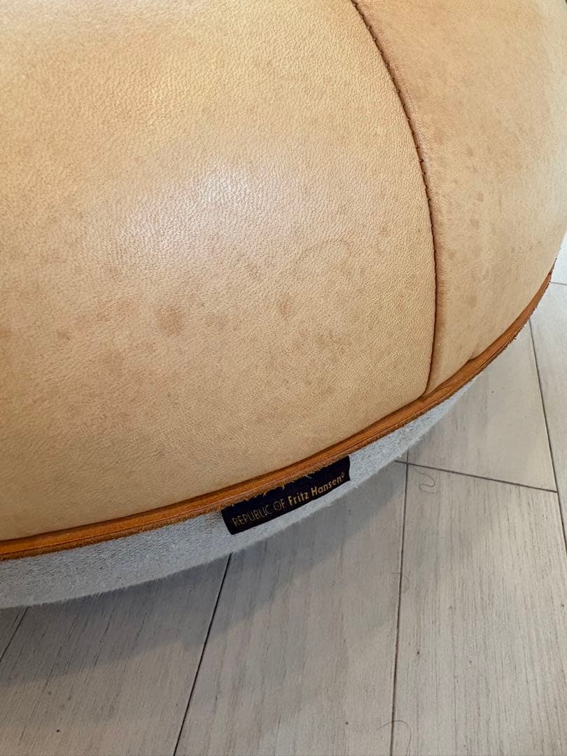 kid3323 FRITZ HANSEN / フリッツ・ハンセン プフ