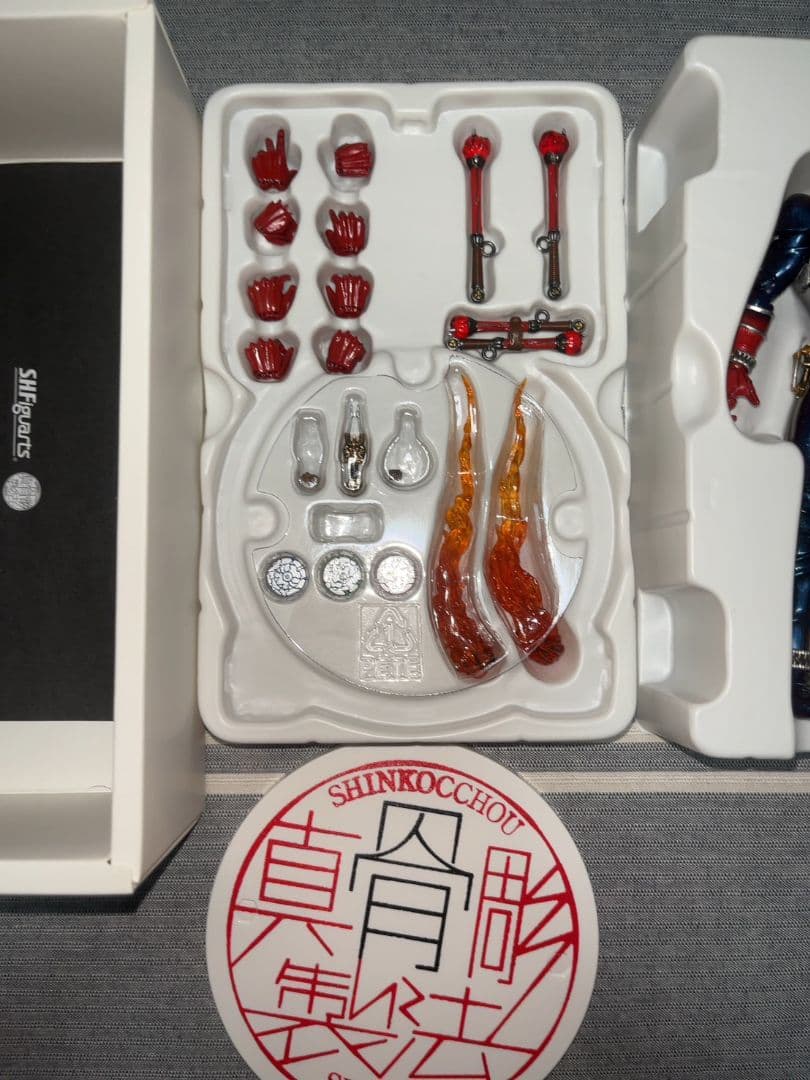 S.H.Figuarts 真骨彫製法　仮面ライダー響鬼 10th