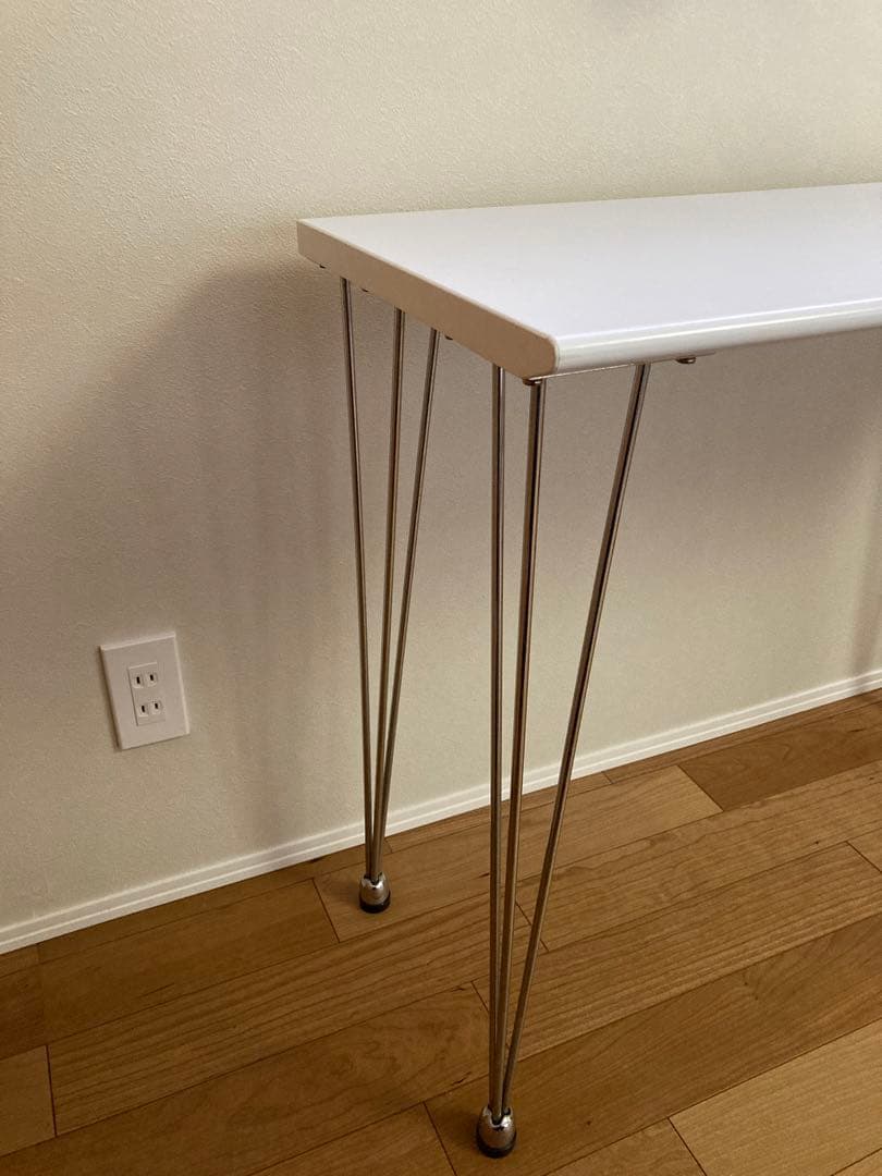 スチールレッグ　アイアンレッグ　デスク　テーブル　モダン　ミッドセンチュリー