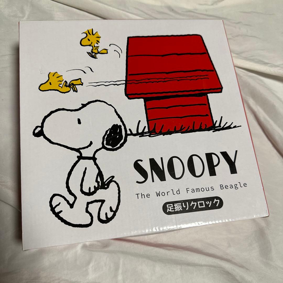 希少　掛け時計 スヌーピー 足振りクロック アナログ 静音 連続秒針 レッド