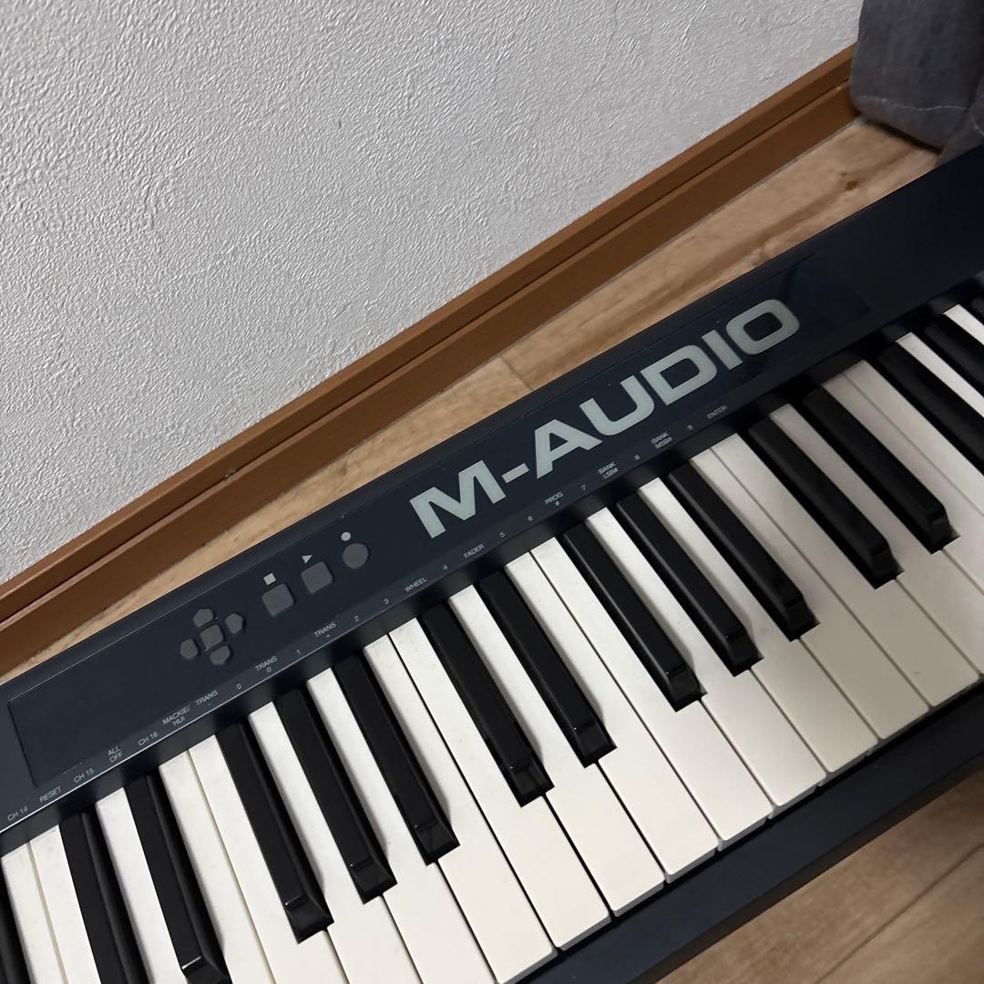Keystation 61 MIDI キーボード　状態良い　最安値