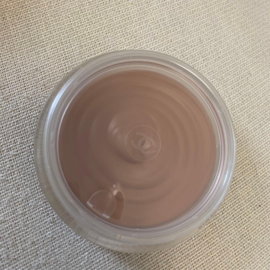 CHANEL ブロンジングメイクアップベース