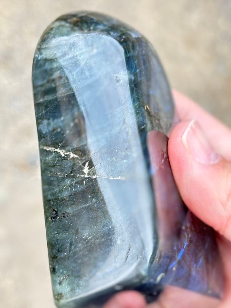 ラブラドライト　強シラー　パワーがすごい　シラーが綺麗　ラブラド　青　両面