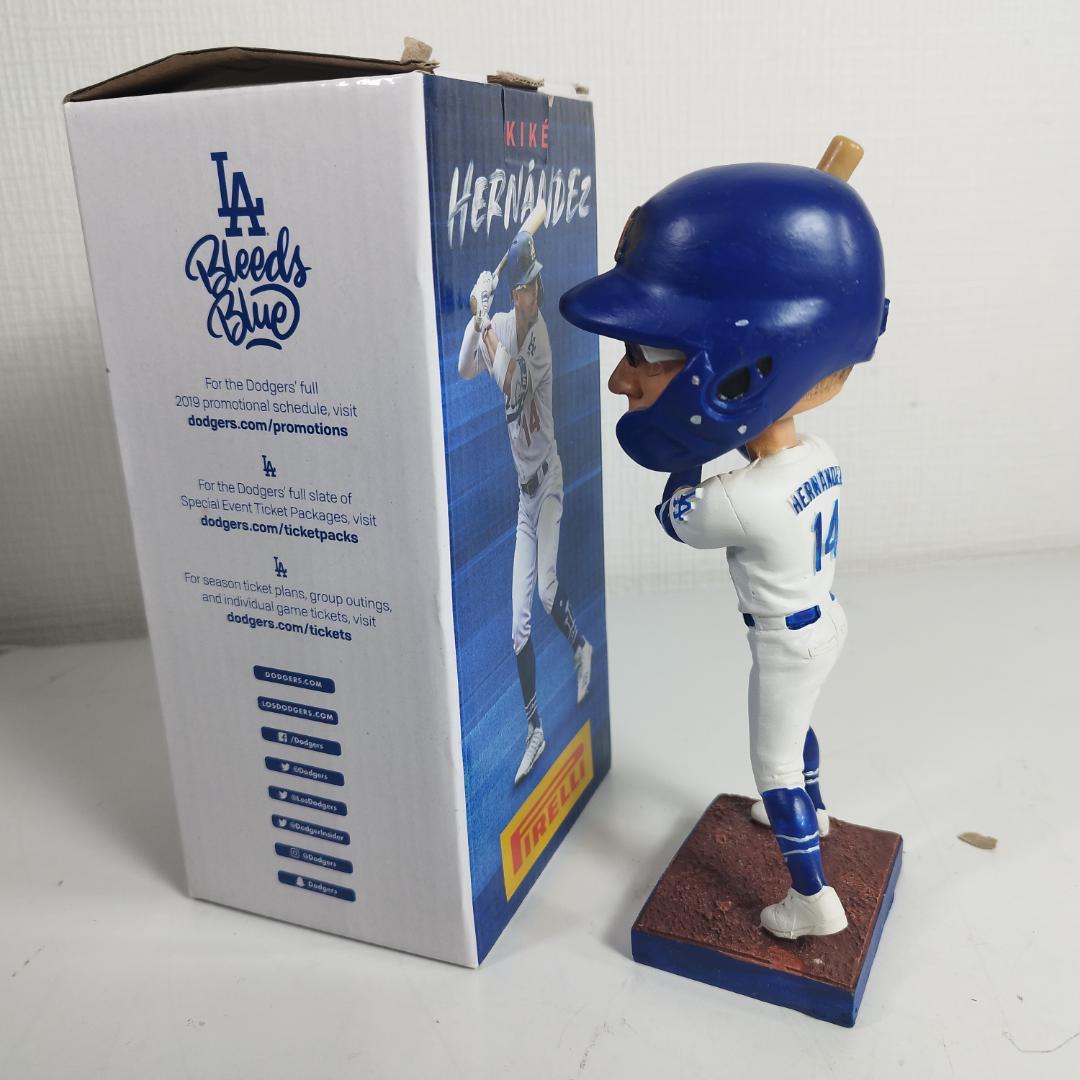 キケ ヘルナンデス ボブルヘッド 球場配布品 エンリケ フィギュア 2