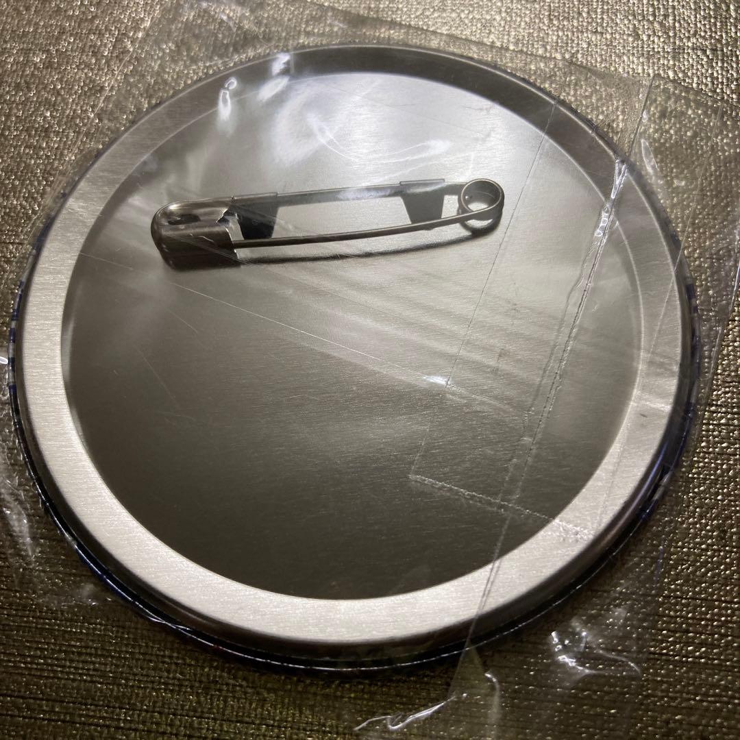 ヒプノシスマイク 毒島メイソン理鶯 バッジ EW01 - メルカリ