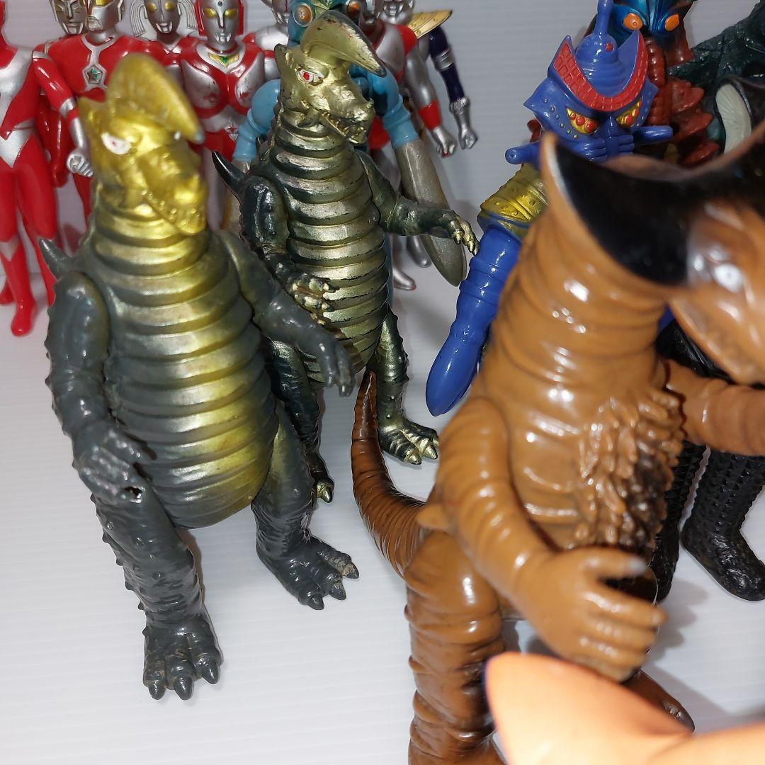 ウルトラマン 旧ウルトラ怪獣 シリーズまとめ売り27体！当時物ソフビ