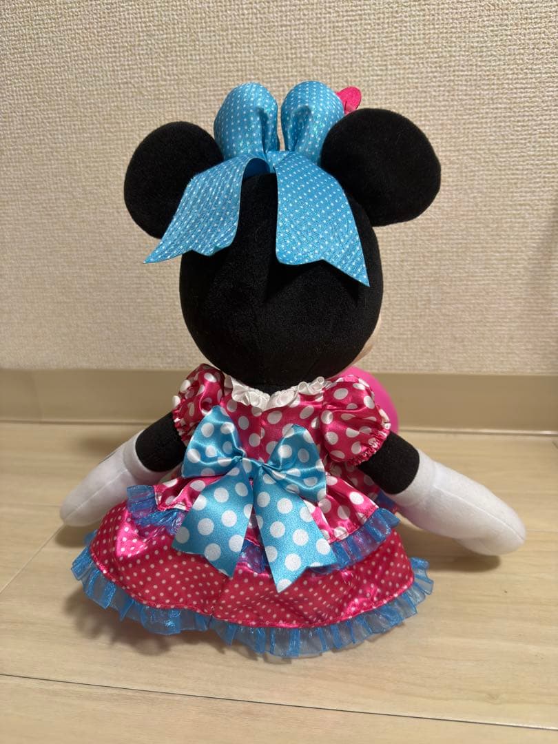 ディズニーパルパルーザ ミニーぬいぐるみ 2024