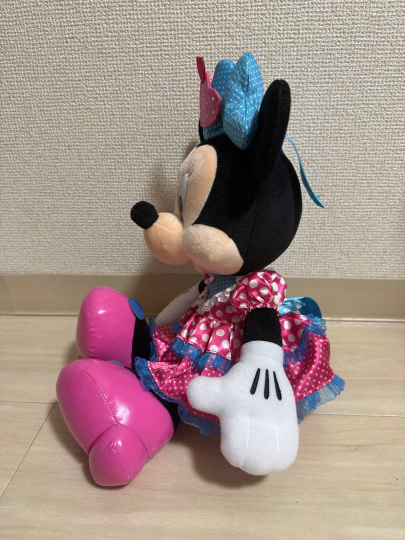 ディズニーパルパルーザ ミニーぬいぐるみ 2024