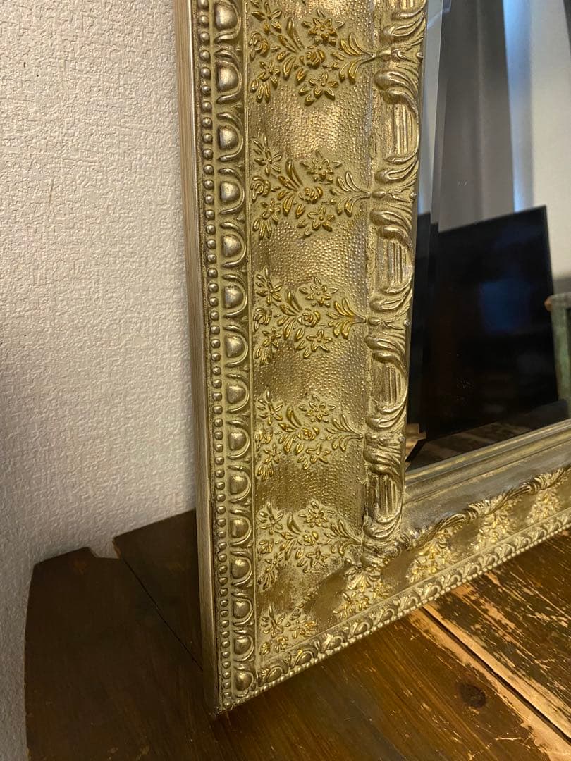 アンティーク　ミラー　鏡　壁掛け　レトロ　姿見　ヴィンテージ　ゴールド