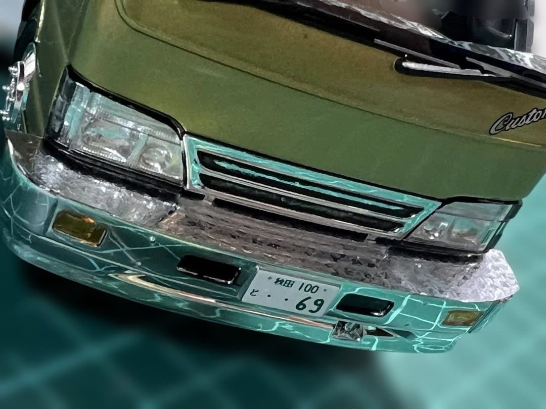 アオシマ 1/32 2t 雷神 エルフ 完成品 - メルカリ