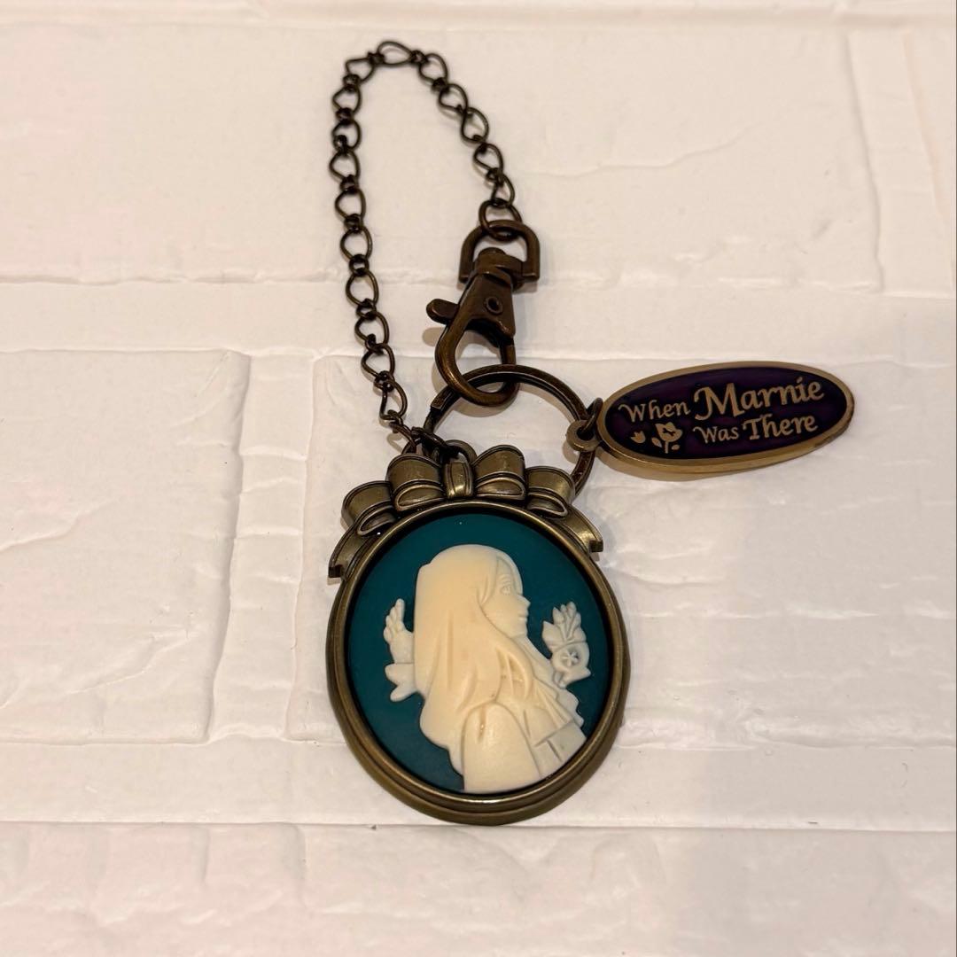 スタジオジブリ 思い出のマーニー カメオ キーホルダー ストラップ