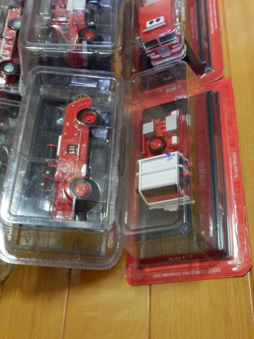 ★新品❤️１０個❤️世界の消防車★大量★ミニカーセット★週刊★デルプラド