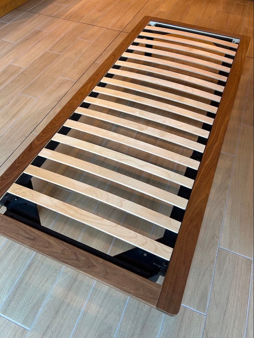 無印良品　木製すのこセミシングルベッドフレーム　ウォールナット