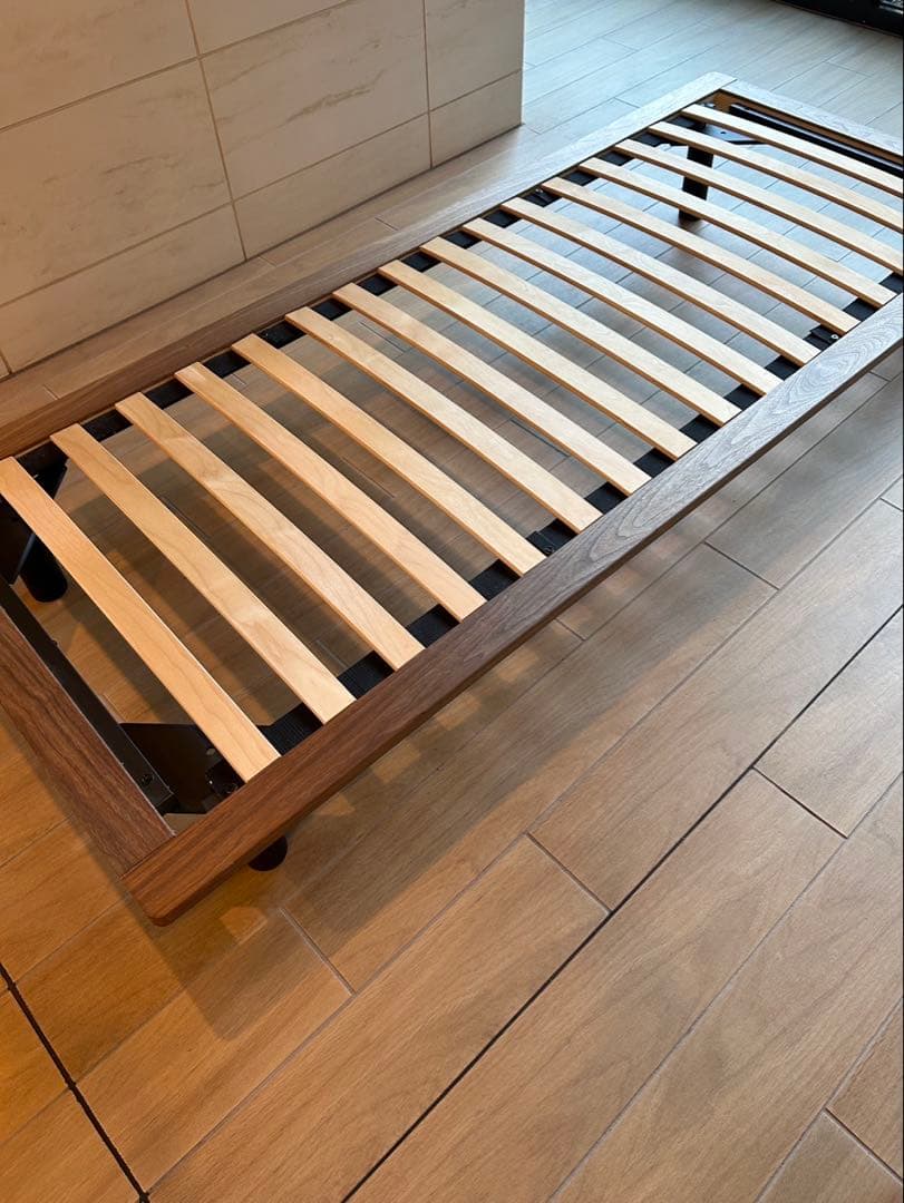 無印良品　木製すのこセミシングルベッドフレーム　ウォールナット