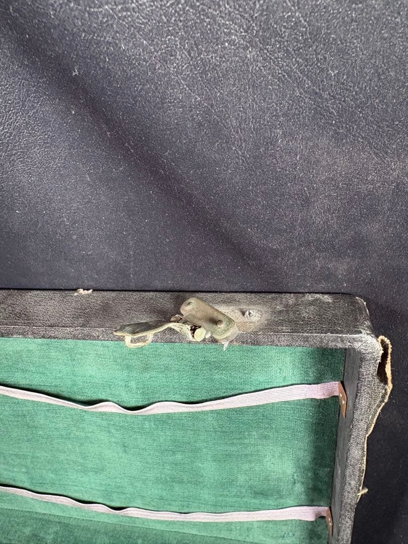 C081 高級 尺八 一尺八寸（約54.5cm） 根掘り 竹製 二つ折 管内朱塗