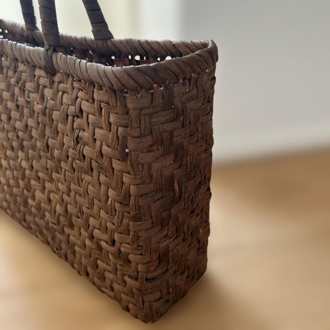 松本民芸品　山ぶどうの蔓編みかごバッグ
