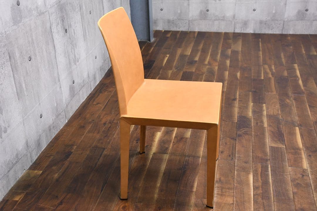 EEK125 イタリア最高峰 ポルトローナフラウ ローラ ダイニングチェア