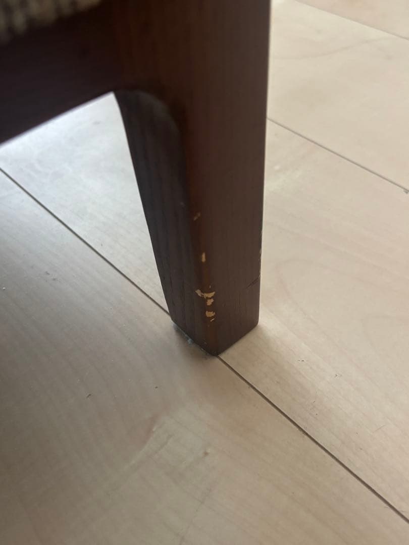 ワニ茶漬け　JFKソファ