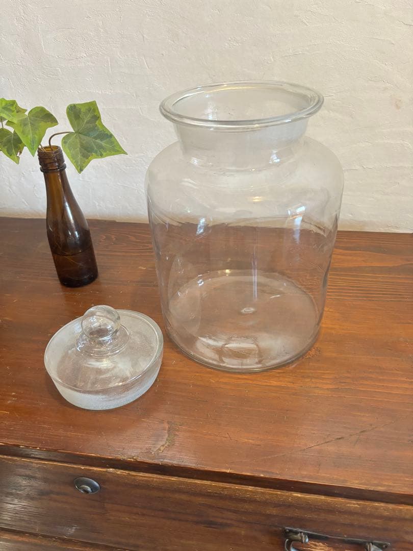レトロガラス蓋付き容器
