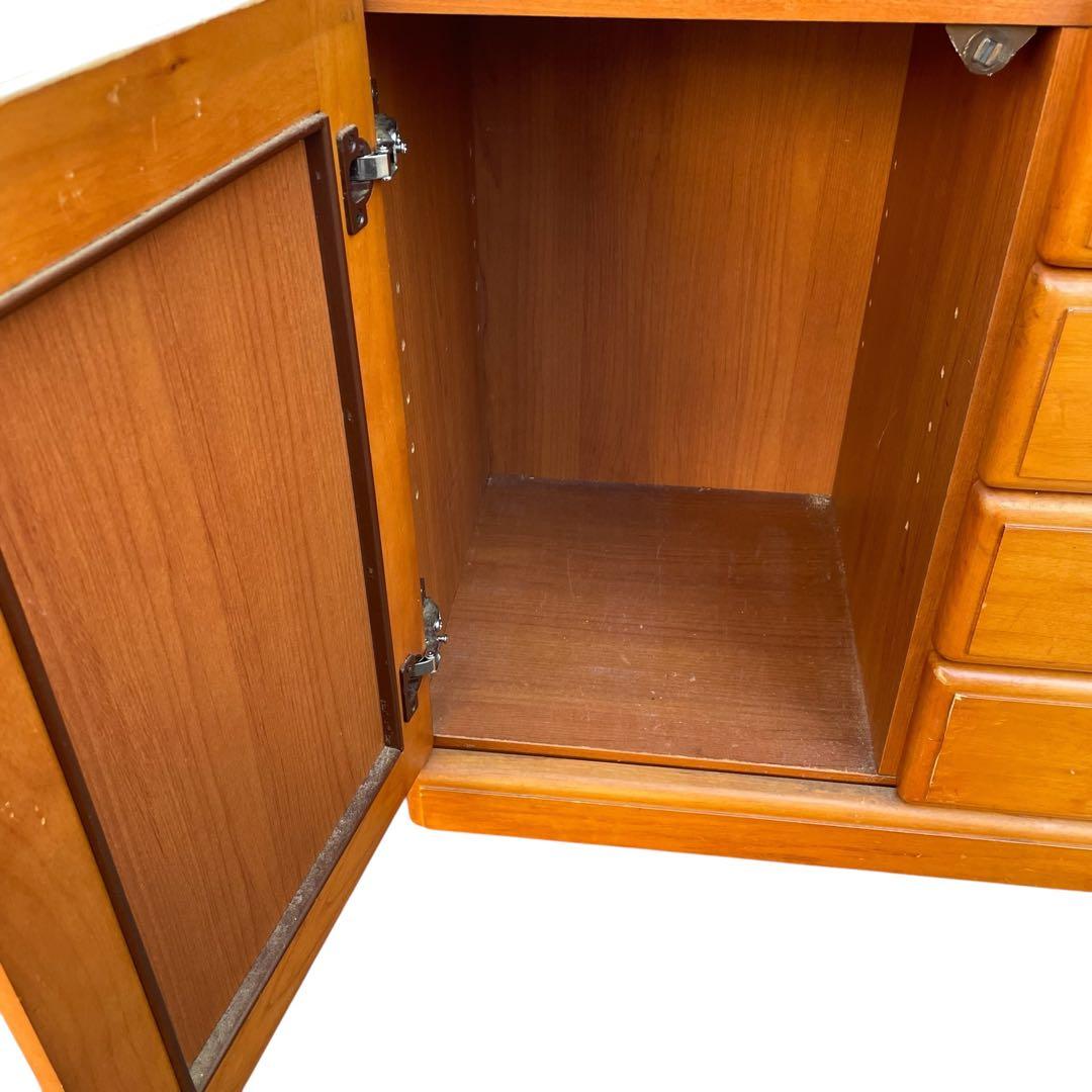 maruni 姫路マルニ　ラタン調　キャビネット 電話台　棚 レトロ タンス