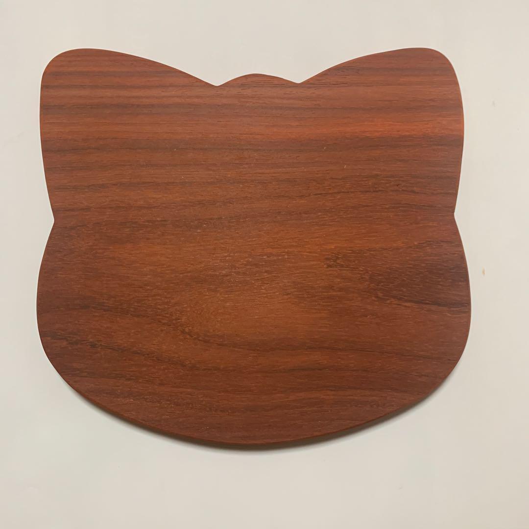 ♡　可愛いネコちゃんモチーフ,　パドック,　カッティングボード　まな板 　一枚板