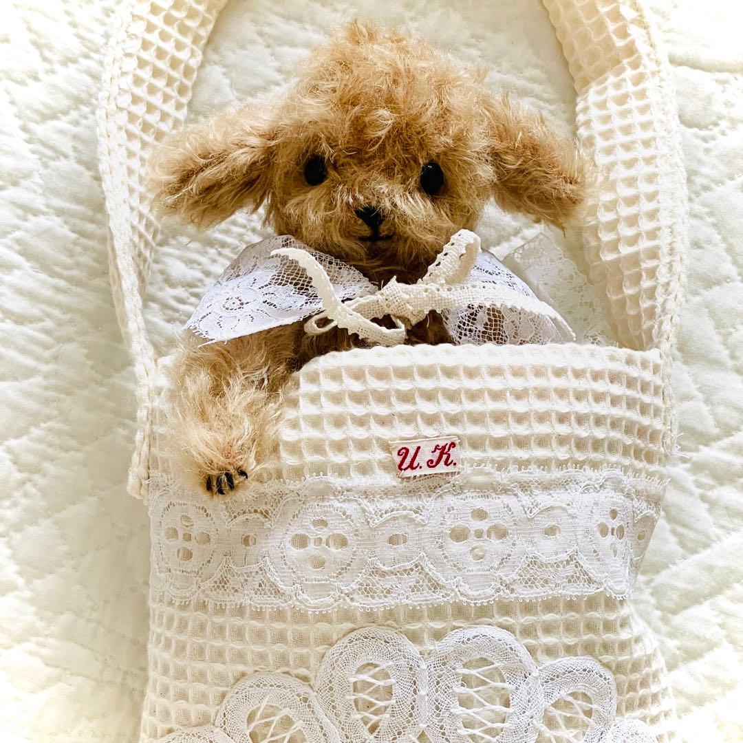 プードル好きさんのためのアンティークレースを纏ったテディプードル　テディベア