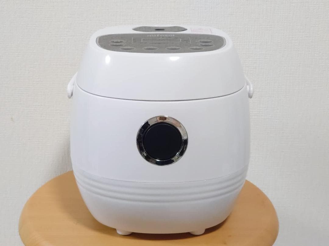 予約保温機能付き 8モード搭載 コンパクト2合炊き炊飯器