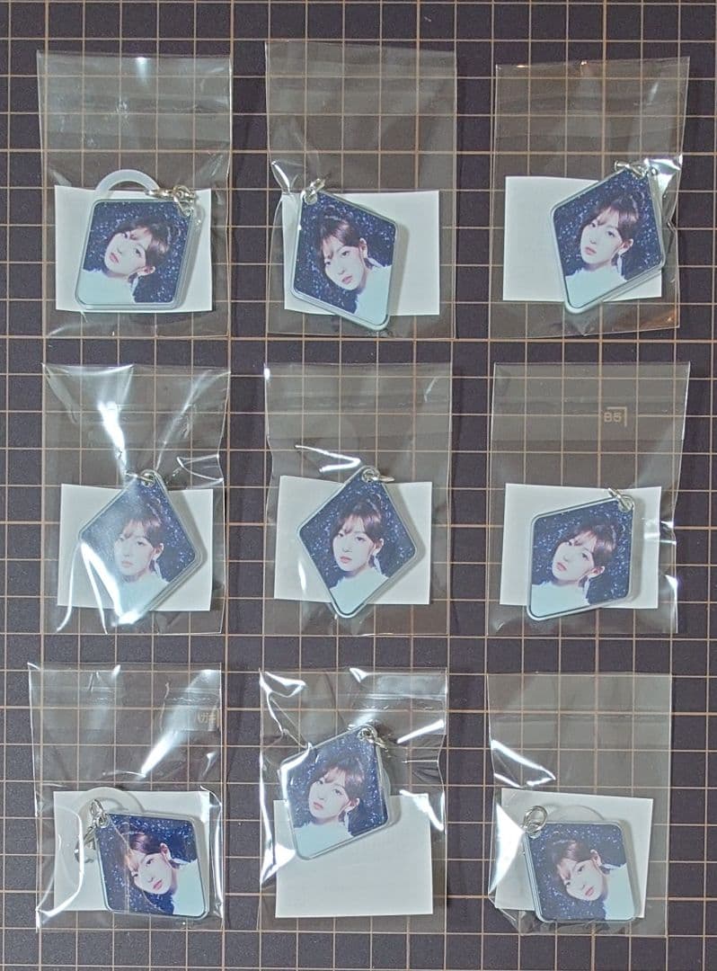 Kep1er チェヒョン オンラインくじ めじるしチャーム 9個セット - メルカリ