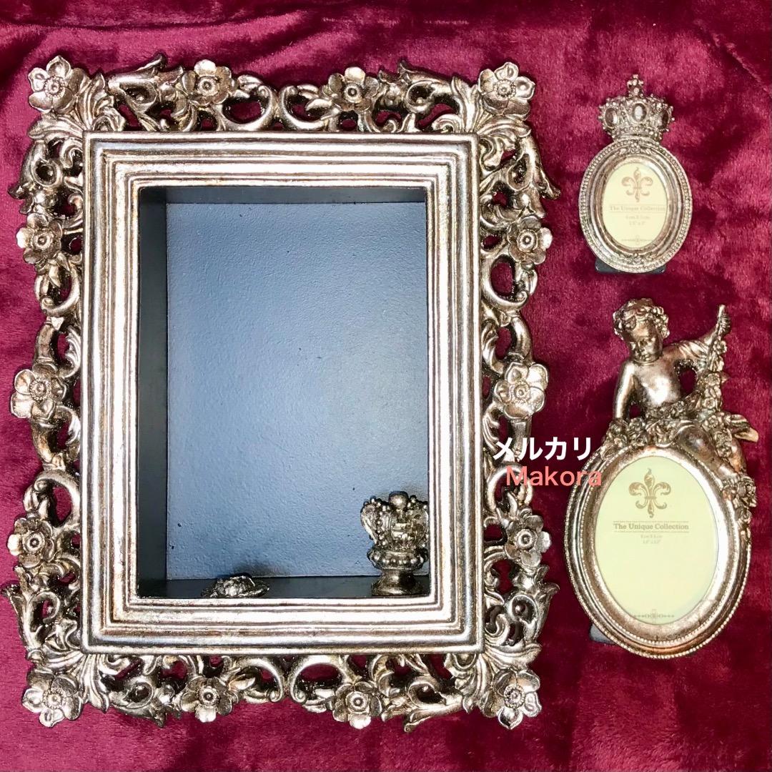 アンティーク風　壁掛け飾り棚★フォトフレーム2個付