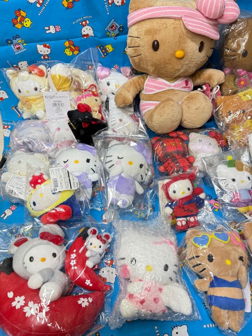 ハローキティ ぬいぐるみセット 約35体