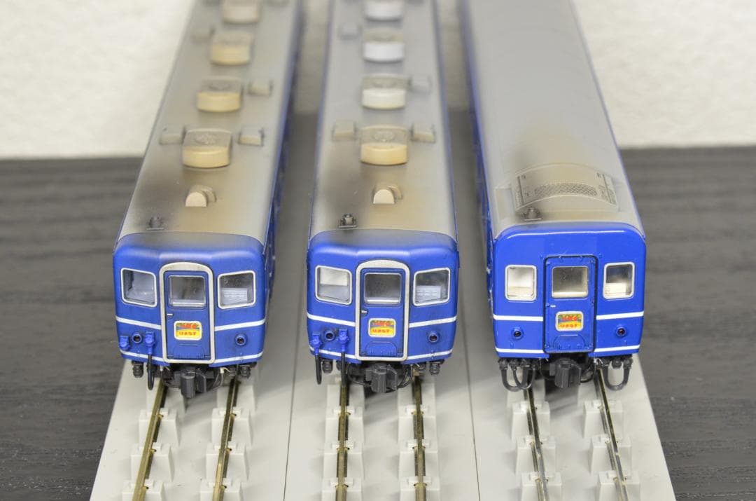 精密加工品】KATO 寝台急行はまなす 給電エンジン代替車付き 14両セット