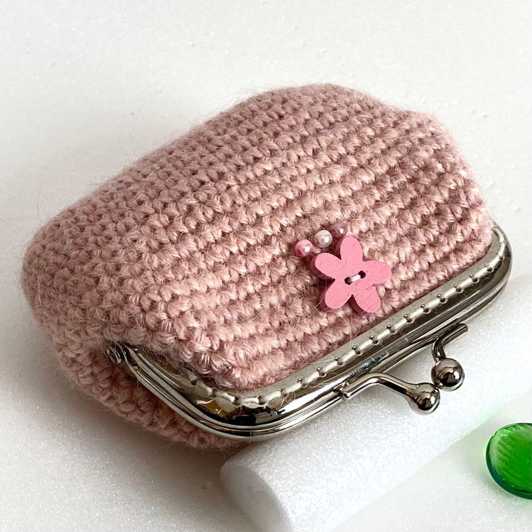 F-②ころんと手になじむスクエアがま口