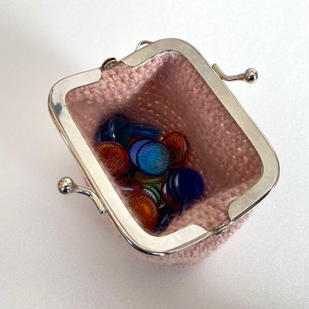 F-②ころんと手になじむスクエアがま口