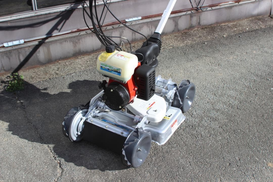 草刈機　オーレック　スパイダーモアー　SP850B　4WD　爪新品　発送可