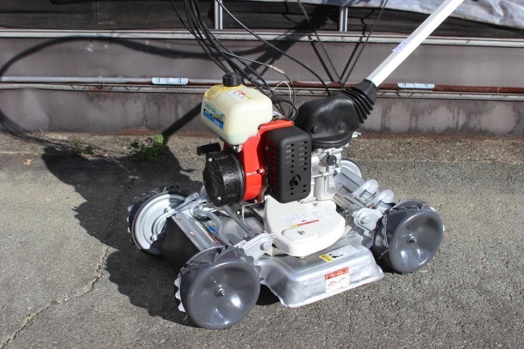 草刈機　オーレック　スパイダーモアー　SP850B　4WD　爪新品　発送可