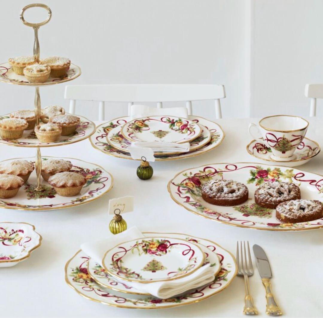 日本未発売❤️レア未使用❤️ロイヤルアルバート❤️オールドカントリーローズ　クリスマス