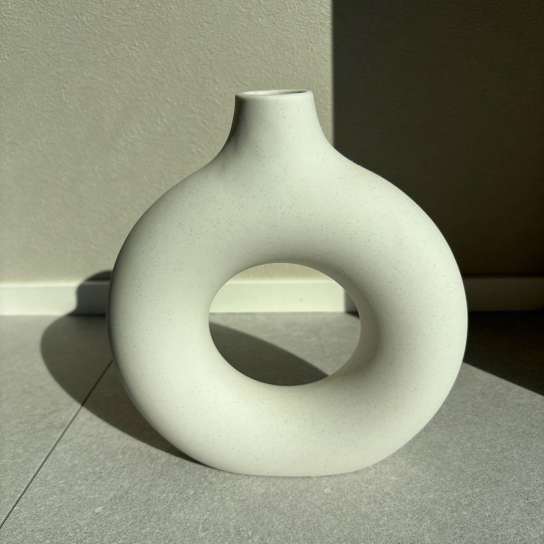 フラワーベース 花瓶 陶器 ホワイト サンド ドーナツ型 韓国インテリア