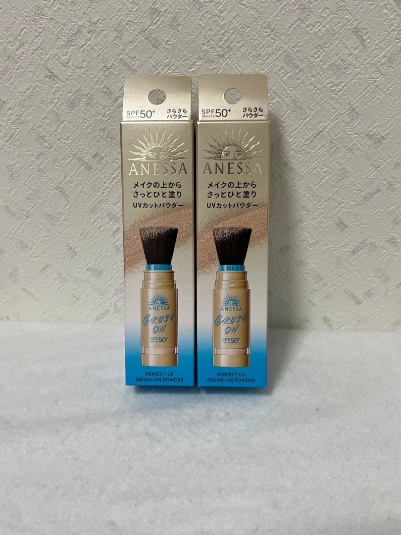 新品♪３本セット　本体　アネッサ　ブラッシュオンパウダー　マツキヨ　Anessa