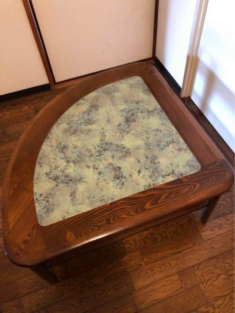 テーブル　コーナーテーブル　三角テーブル　ガラス　レトロ　机　アンティーク