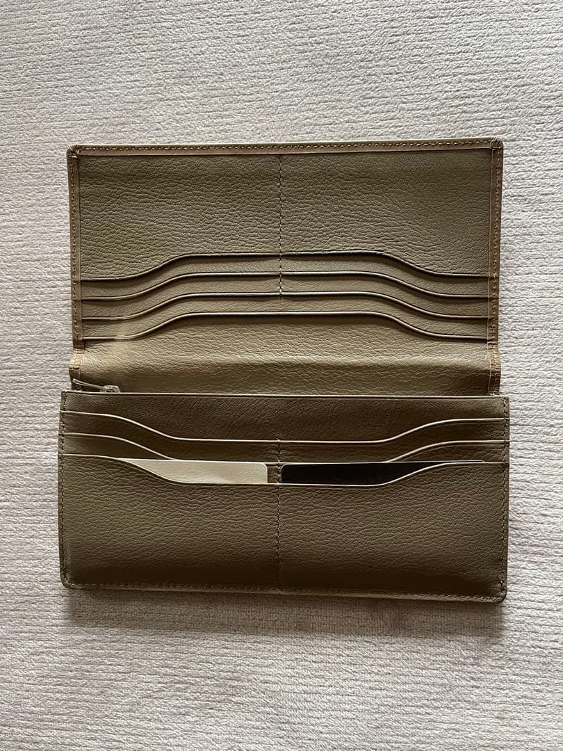 ペッレモルビダ PELLE MORBIDA レザー 長財布