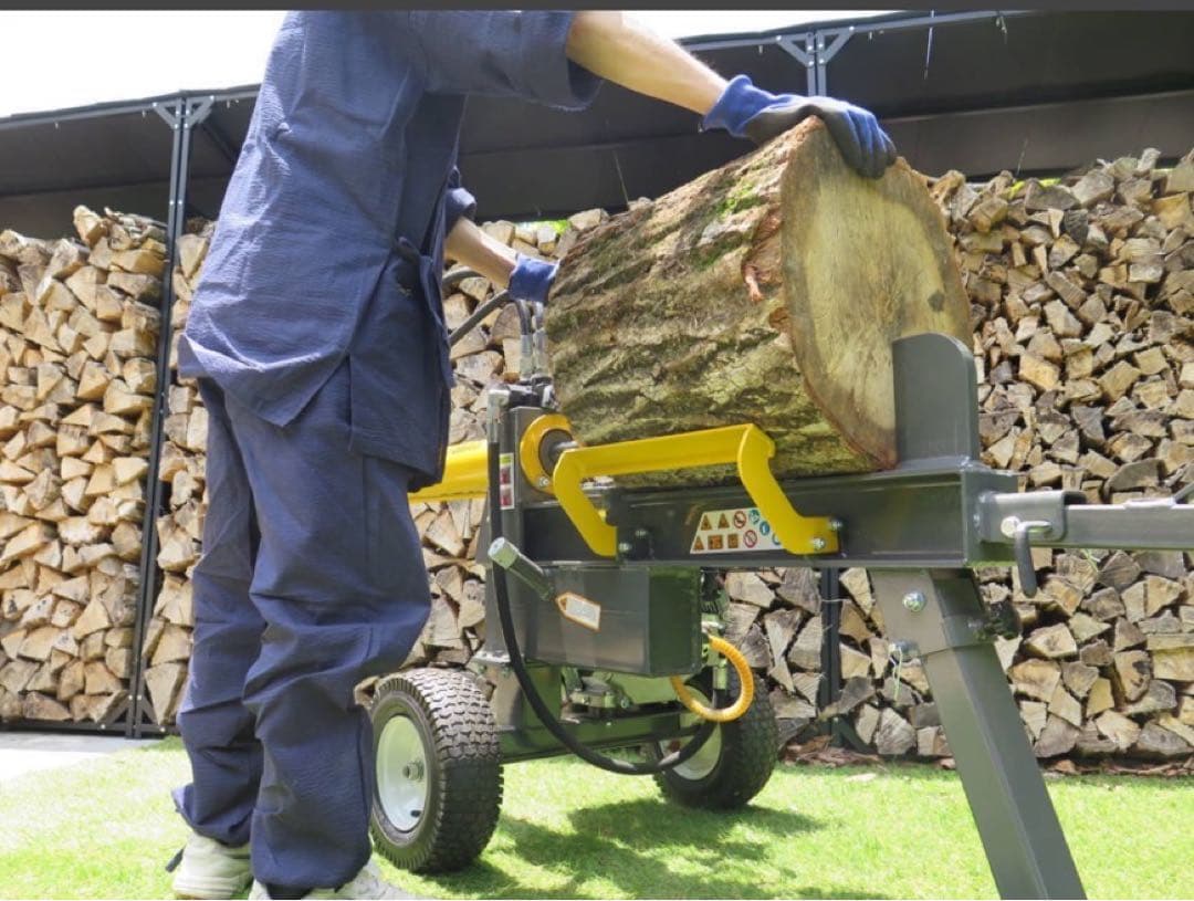 Exect 十字割刃も付属 薪割り機破砕力18T - メルカリ