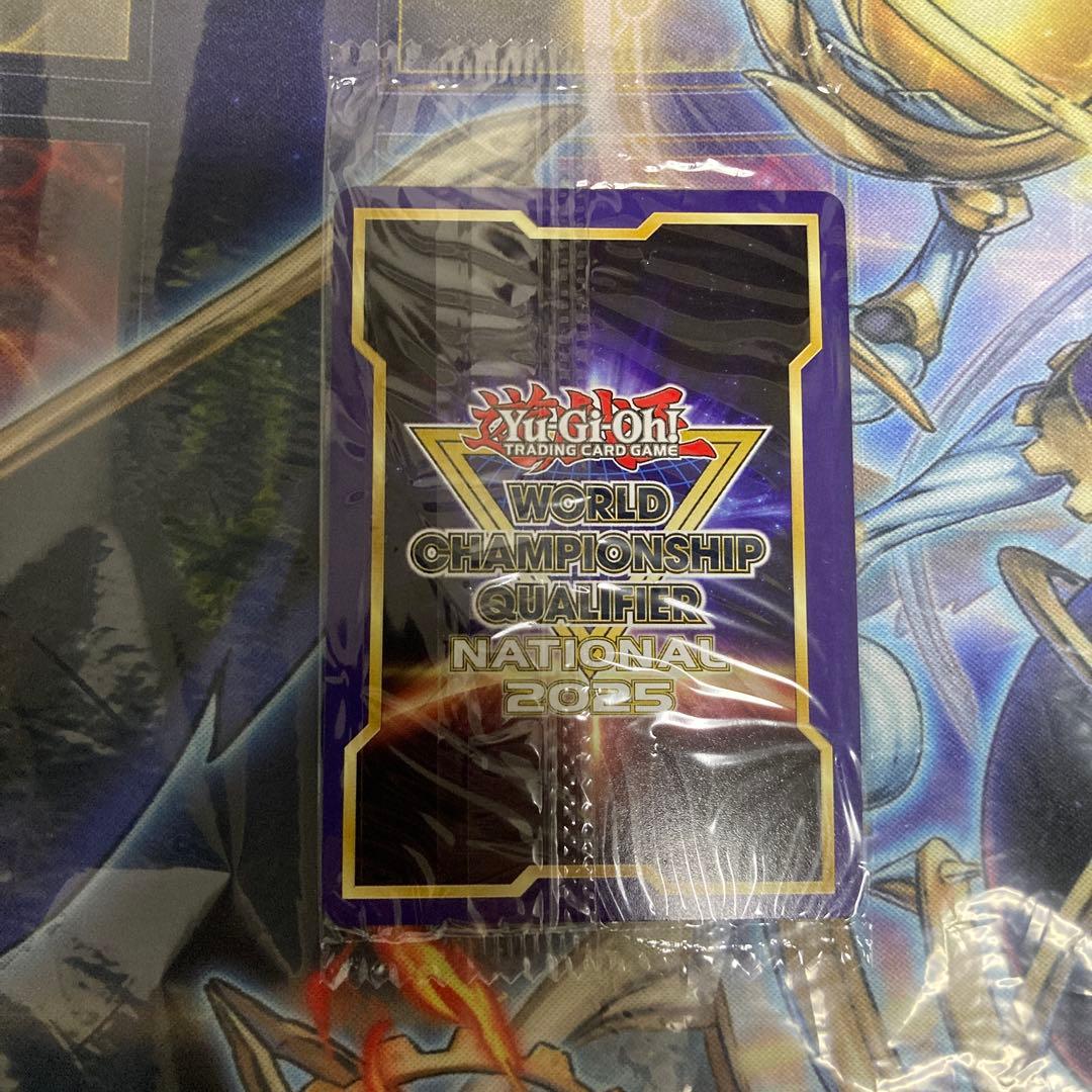 創世の神デウテロノミオン　プレイマット　フィールドセンターカード