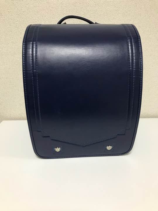 机、椅子、ランドセルのセット