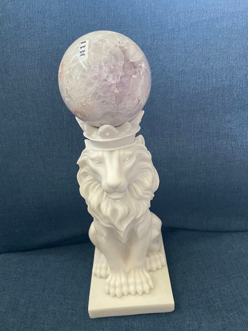 S♡Jewelryshop様【2053】ライオン台座(大)  白