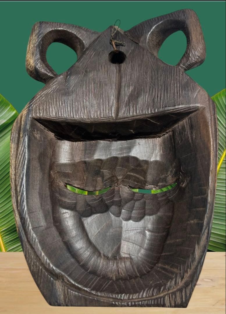 アフリカ セネガル 木彫 お面 マスク 黒檀 エボニー 祭祀 王冠 壁掛け